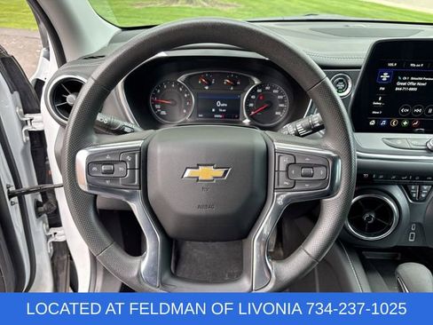 Certified 2024 Chevrolet Blazer LT w/ Convenience Package FWD image 11