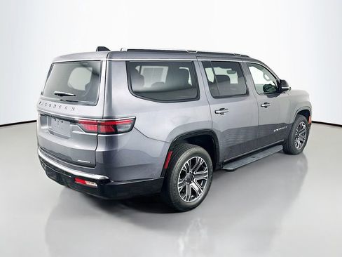 Used 2024 Jeep Wagoneer Series II w/ Flexible Seating Group image 7