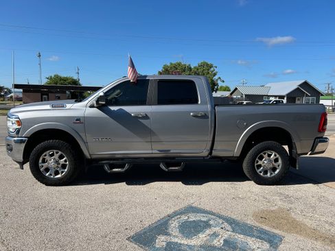 Used 2020 RAM 2500 Laramie image 3