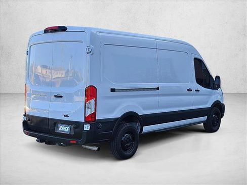 Used 2024 Ford Transit 250 148 Medium Roof w/ Load Area Protection Package RWD image 5