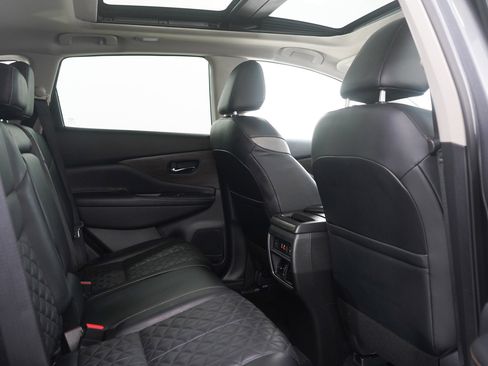 Used 2024 Nissan Murano Platinum image 12