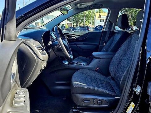 Used 2022 Chevrolet Equinox LT image 18