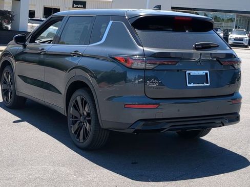 New 2026 Mitsubishi Outlander LE FWD image 5