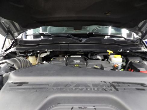 Used 2024 RAM 3500 Tradesman w/ Chrome Appearance Group AWD/4WD image 22