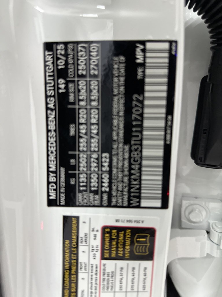 Used 2026 Mercedes-Benz GLC 300 image 32