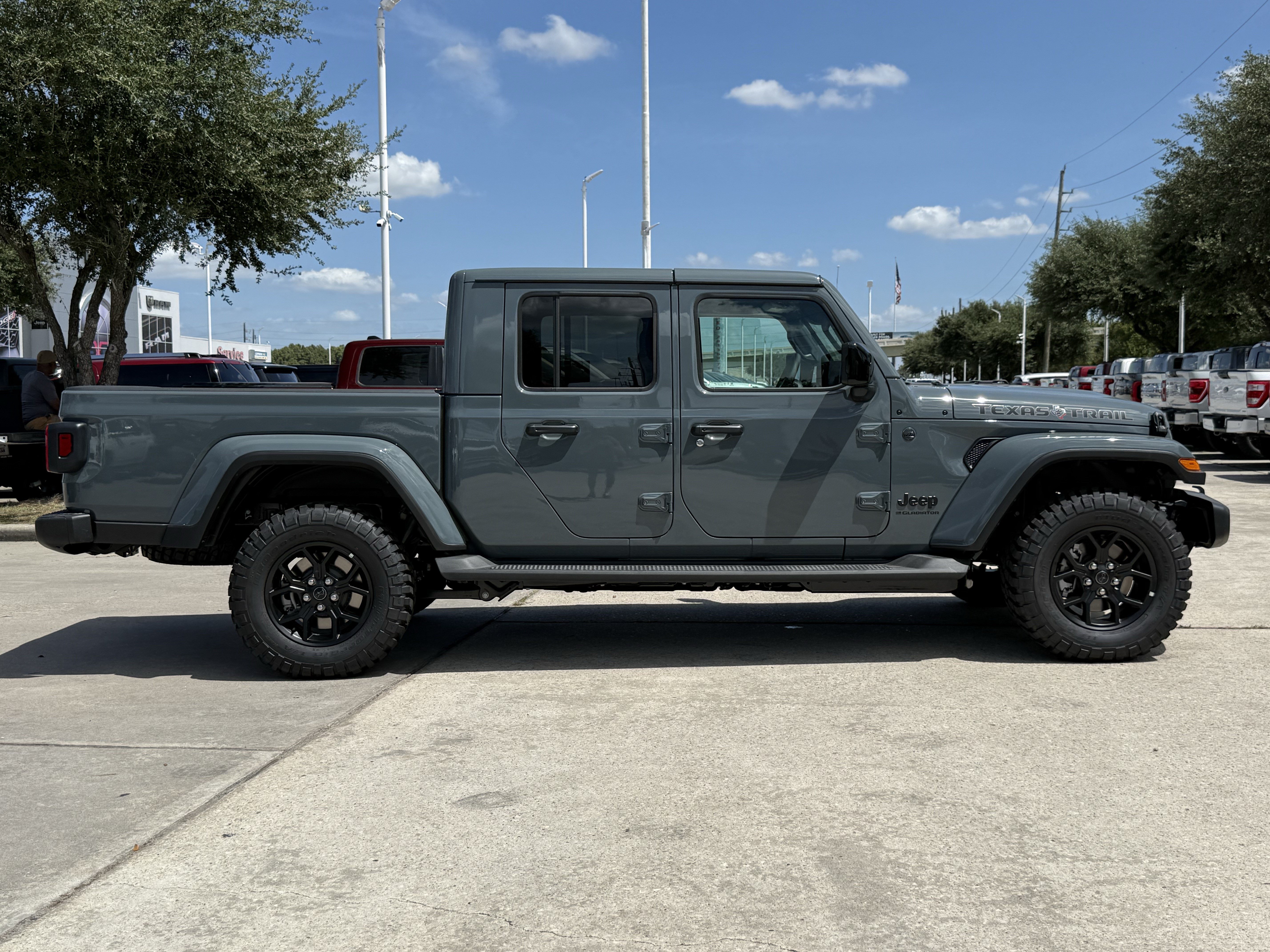 New 2026 Jeep Gladiator Mojave AWD/4WD image 3