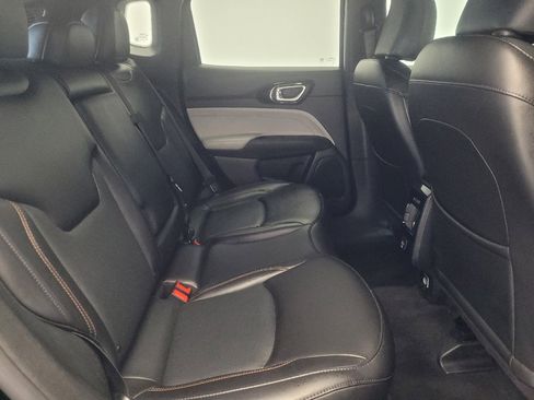 Used 2023 Jeep Compass Limited AWD/4WD image 19