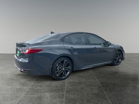 Used 2026 Toyota Camry XSE FWD image 10