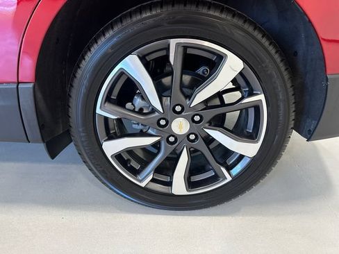 Used 2022 Chevrolet Equinox Premier FWD image 34