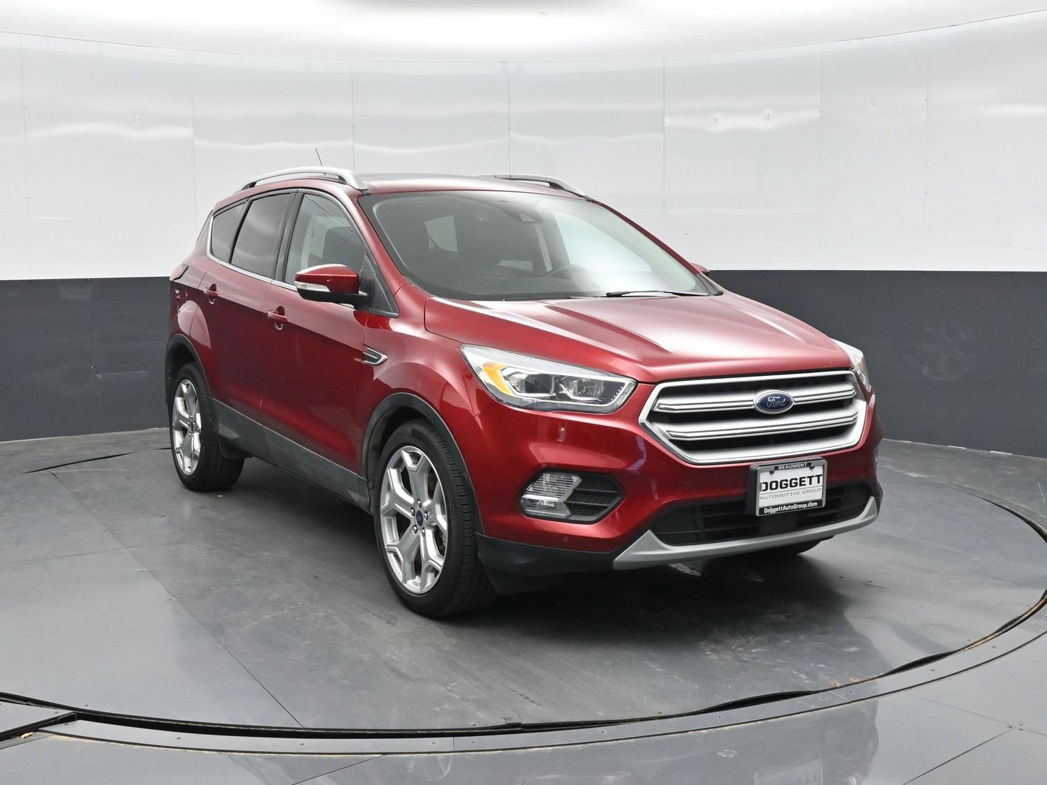 Certified 2019 Ford Escape Titanium FWD image 18