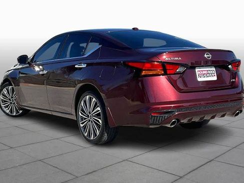 Certified 2024 Nissan Altima 2.5 SL image 12