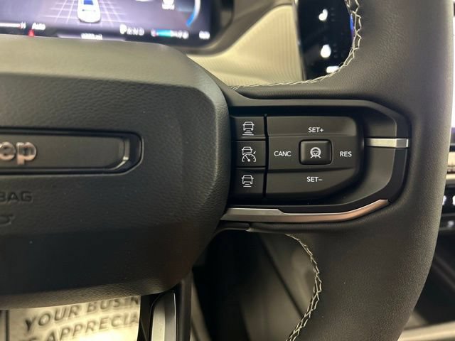 Used 2026 Jeep Cherokee Limited AWD/4WD image 26