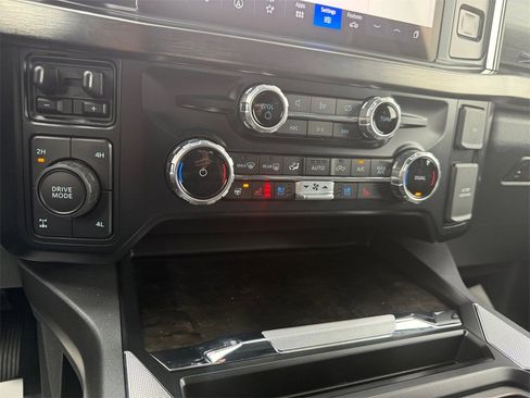 Used 2023 Ford F250 Lariat w/ Lariat Ultimate Package image 22