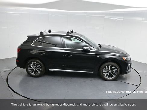 Used 2024 Audi Q5 2.0T Premium w/ Convenience Package image 55