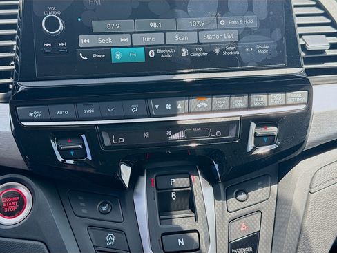 New 2026 Honda Odyssey EX-L image 14