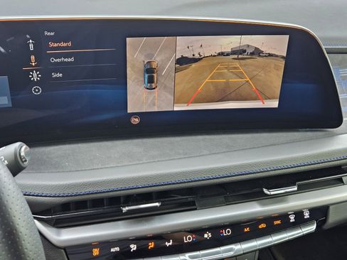 Certified 2025 Cadillac XT4 Sport w/ Cold Weather Package FWD image 20