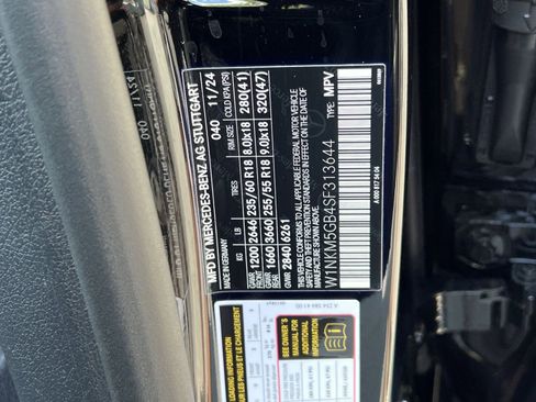 Certified 2025 Mercedes-Benz GLC 350e 4MATIC image 36