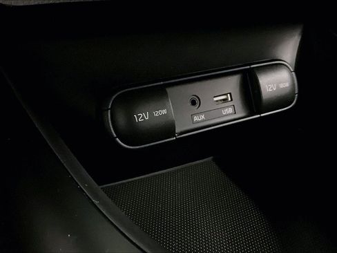 Used 2016 Kia Soul image 31