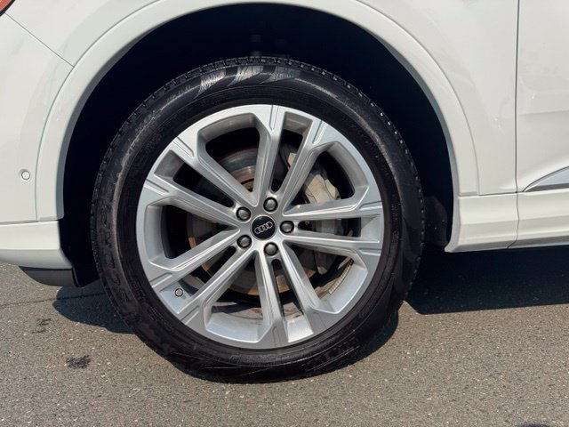 Used 2025 Audi Q7 3.0T Premium Plus AWD/4WD image 9