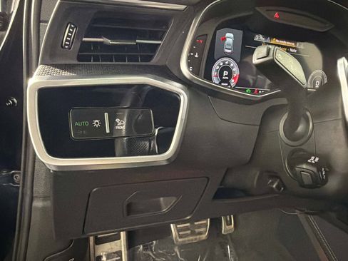 Used 2021 Audi S6 Prestige w/ Prestige Package image 47