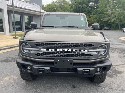 Used 2025 Ford Bronco Badlands AWD/4WD image 8
