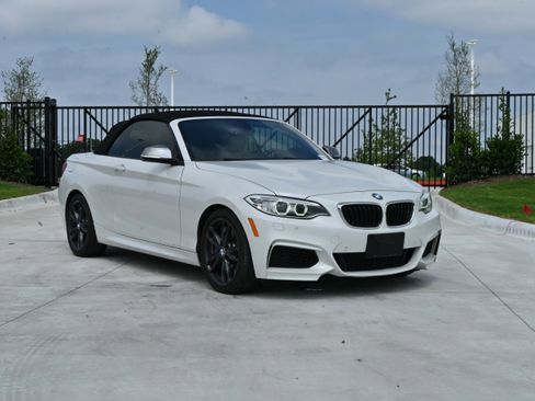 Used 2017 BMW M240i xDrive Convertible AWD/4WD image 32