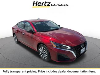 Used 2025 Nissan Altima 2.5 SV FWD video 1