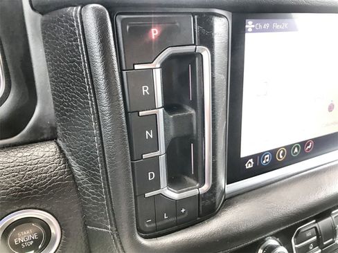 Used 2021 GMC Yukon Denali w/ Denali Premium Package image 20