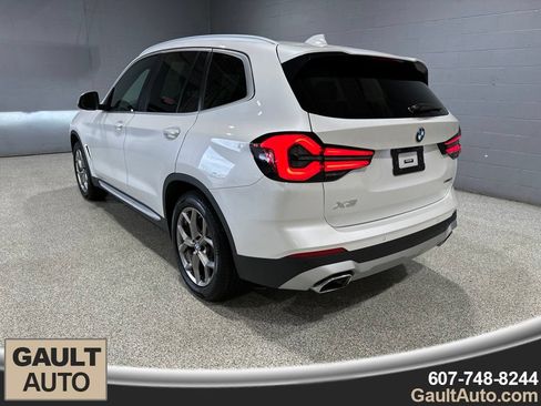Used 2022 BMW X3 xDrive30i w/ Convenience Package AWD/4WD image 6