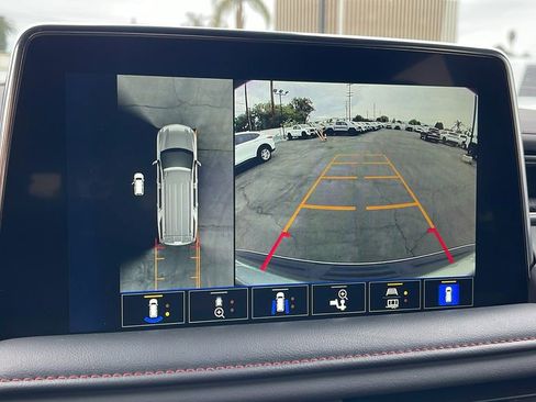 Used 2024 Chevrolet Tahoe RST w/ Luxury Package image 19