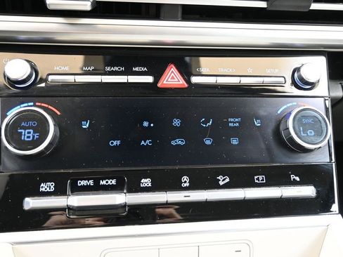 Certified 2025 Hyundai Santa Fe SEL AWD/4WD image 29