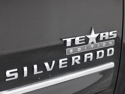 Used 2011 Chevrolet Silverado 1500 LT w/ Texas Edition image 14