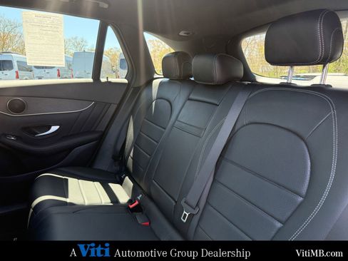 Certified 2022 Mercedes-Benz GLC 300 image 22