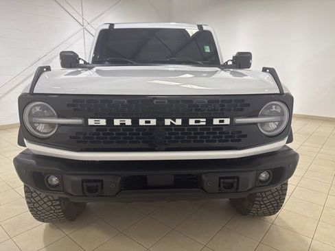 Used 2023 Ford Bronco Wildtrak image 8