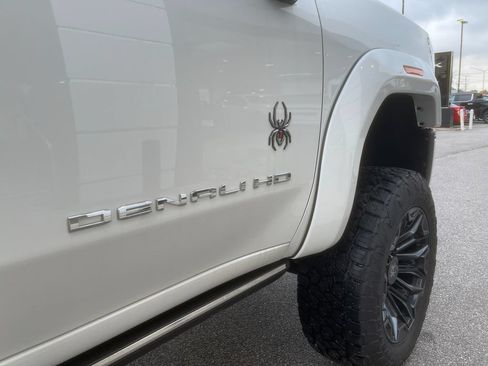 New 2025 GMC Sierra 2500 Denali w/ Denali Reserve Package AWD/4WD image 4