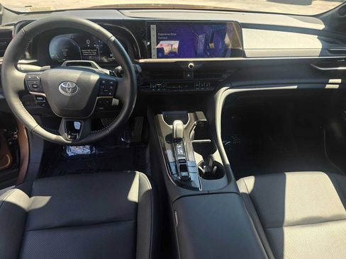 Used 2025 Toyota Crown Signia w/ Advanced Technology Package AWD/4WD image 20