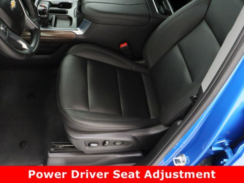 Used 2025 Chevrolet Silverado 1500 LT w/ Leather Package image 15