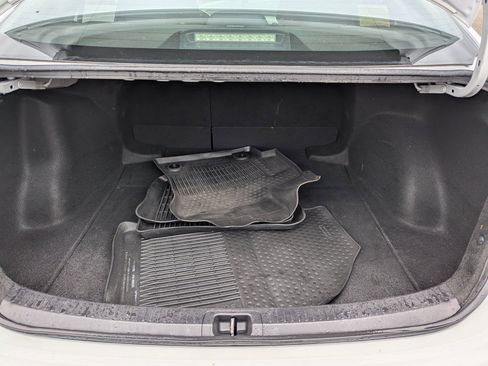 Used 2022 Toyota Corolla LE image 13