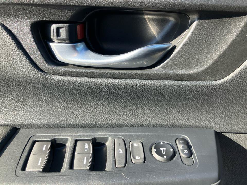Certified 2023 Honda CR-V LX image 36