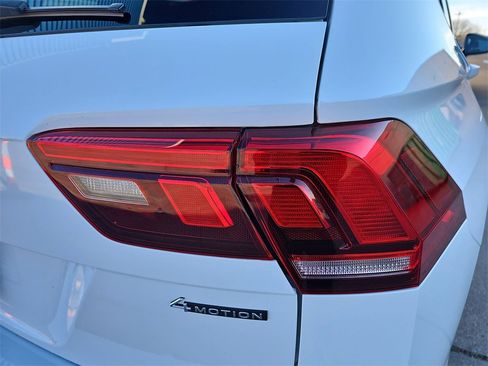 Used 2024 Volkswagen Tiguan S image 31