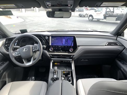 Certified 2026 Lexus TX 350 FWD image 30