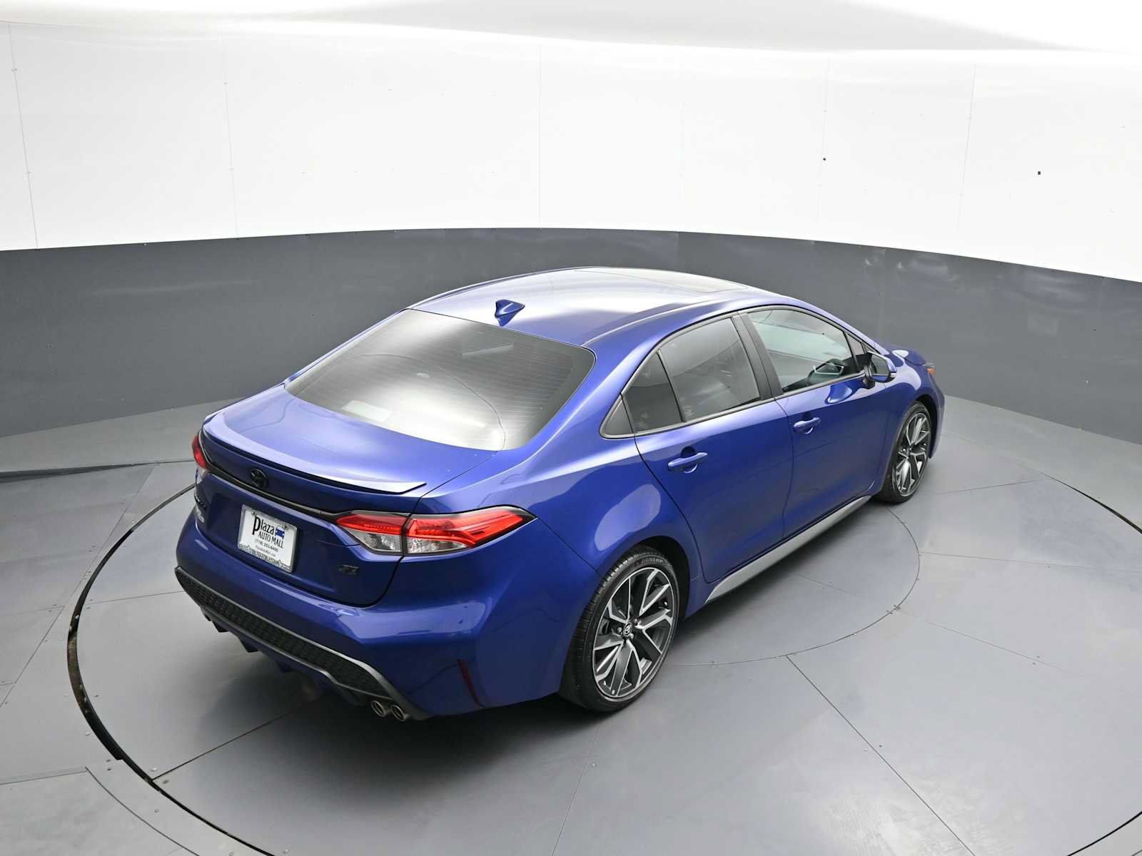 Used 2022 Toyota Corolla SE w/ SE Premium Package FWD image 37