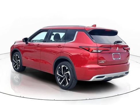 Used 2023 Mitsubishi Outlander SEL FWD image 7