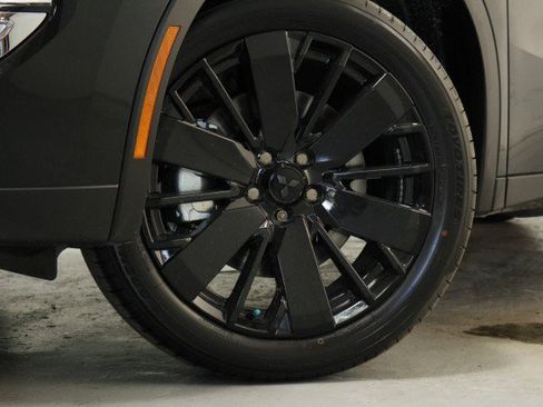 New 2026 Mitsubishi Outlander LE FWD image 3