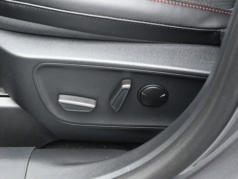 New 2025 Ford Escape ST-Line w/ Equipment Group 301A image 9