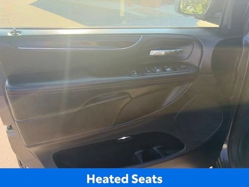 Used 2018 Dodge Grand Caravan GT FWD image 6
