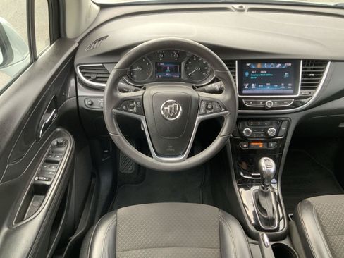 Used 2020 Buick Encore Preferred FWD image 20