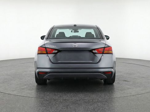 Used 2025 Nissan Altima 2.5 SV image 7