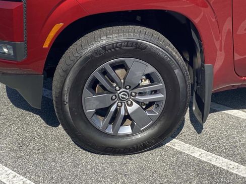 Used 2025 Nissan Frontier SV w/ SV Convenience Package image 7