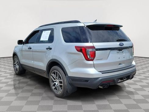 Used 2018 Ford Explorer Sport w/ Equipment Group 401A AWD/4WD image 3